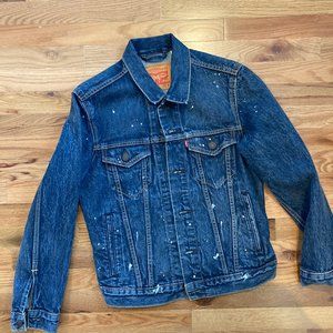 Levi's Denim Trucker jacket - small